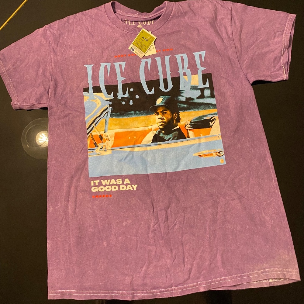 Large purple Ice Cube t-shirt new with tags NWT